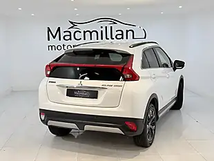Used 2018 Mitsubishi Eclipse Cross 3 White - Interior and Exterior details 9