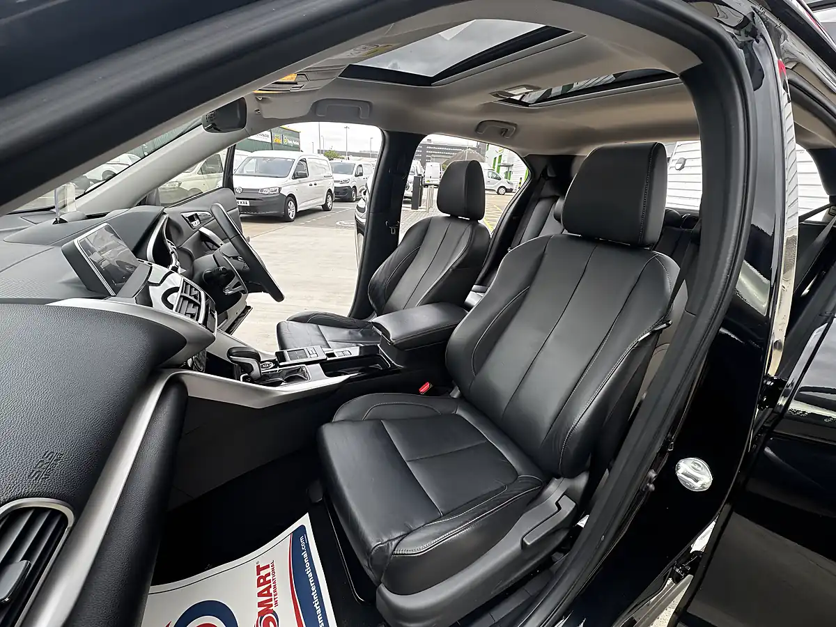 Used 2018 Mitsubishi Eclipse Cross 4 Black - Interior and Exterior details 12