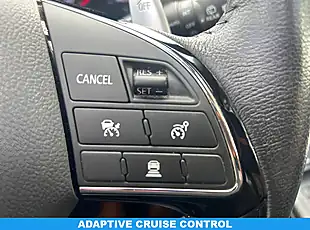 Used 2018 Mitsubishi Eclipse Cross 4 Red - Interior and Exterior details 7