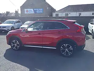 Used 2018 Mitsubishi Eclipse Cross 4 Red - Interior and Exterior details 2