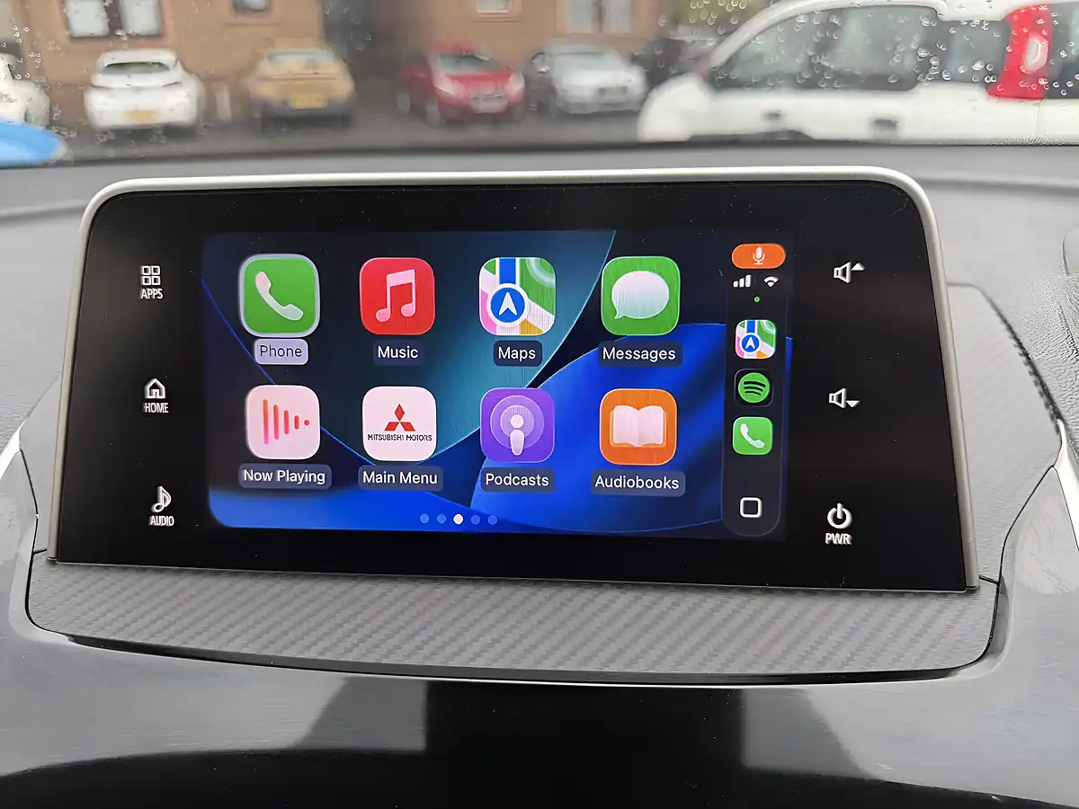 Used 2018 Mitsubishi Eclipse Cross 4 Silver - Interior and Exterior details 16