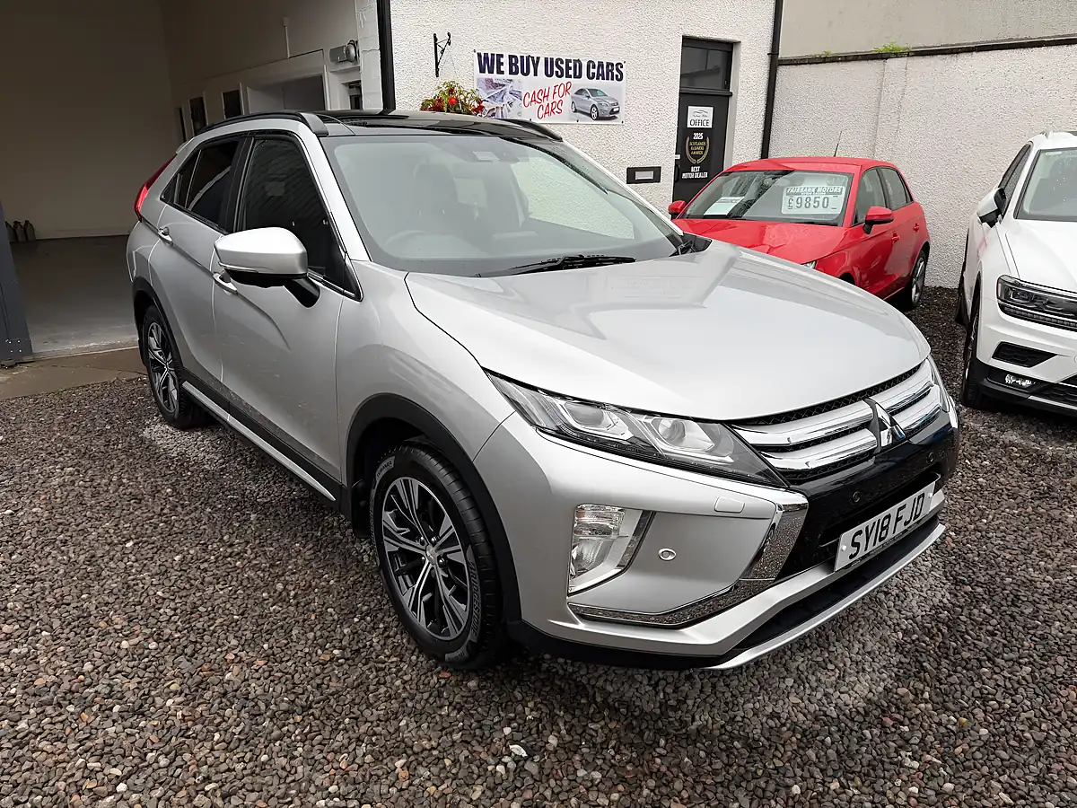 Used 2018 Mitsubishi Eclipse Cross 4 Silver - Interior and Exterior details 2