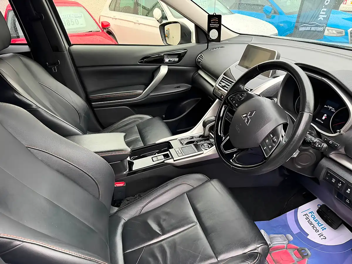 Used 2018 Mitsubishi Eclipse Cross 4 Silver - Interior and Exterior details 7