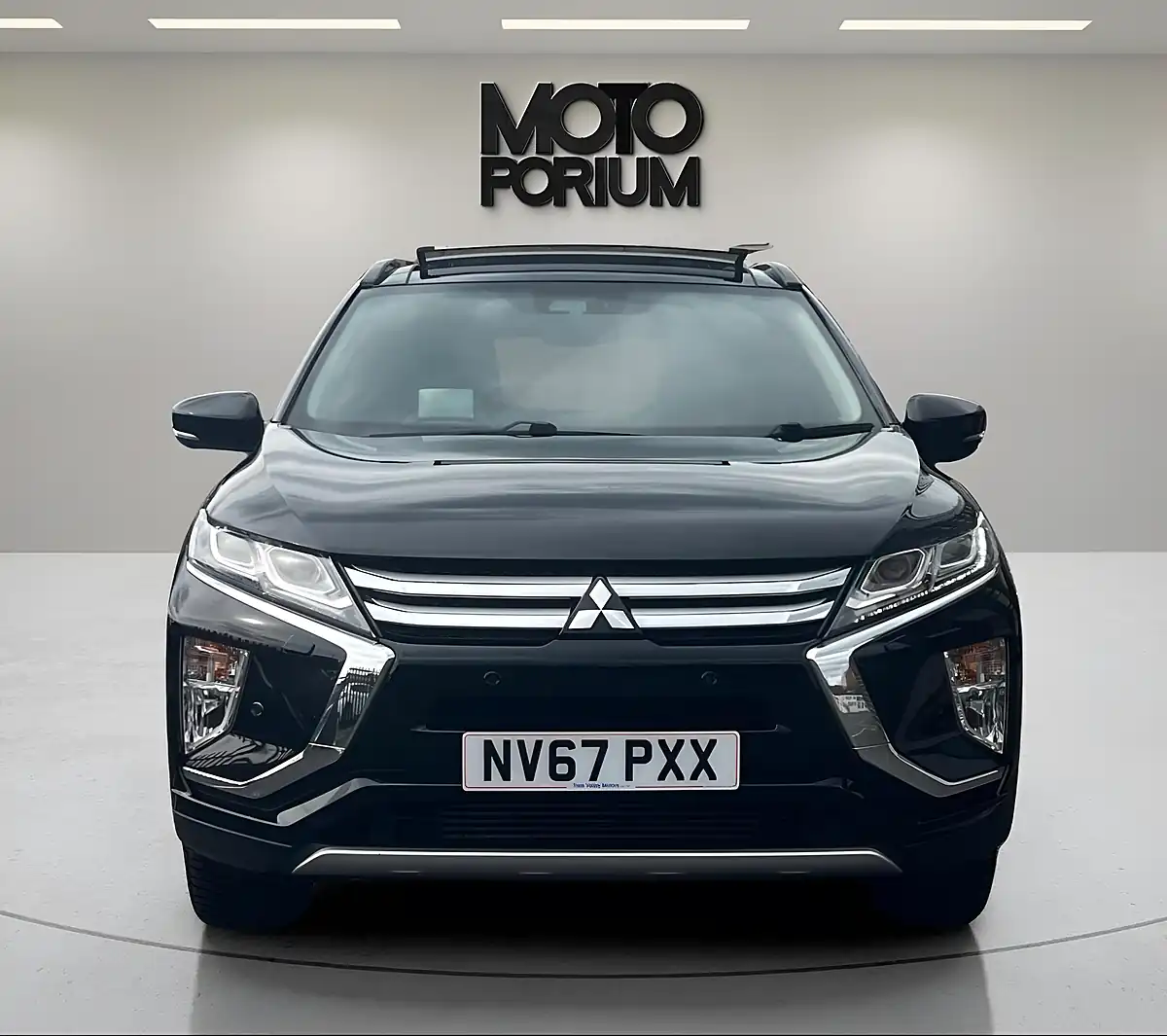 Used 2018 Mitsubishi Eclipse Cross Cvt 4WD Black - Interior and Exterior details 7
