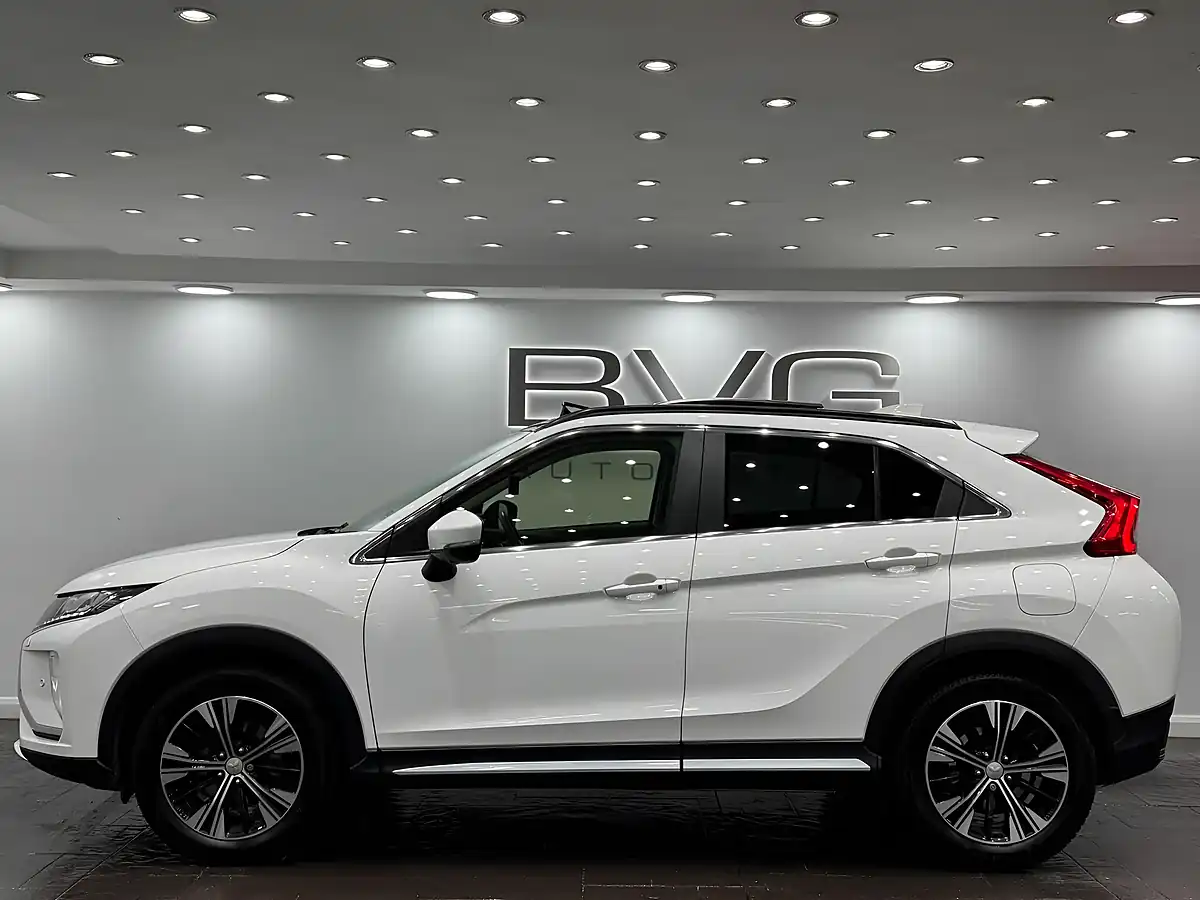 Used 2018 Mitsubishi Eclipse Cross Euro 6 (s/S) 5dr White - Interior and Exterior details 7