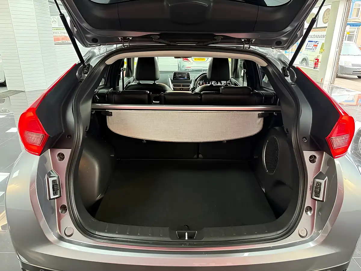 Used 2018 Mitsubishi Eclipse Cross T 4 Atlantic Grey - Interior and Exterior details 13