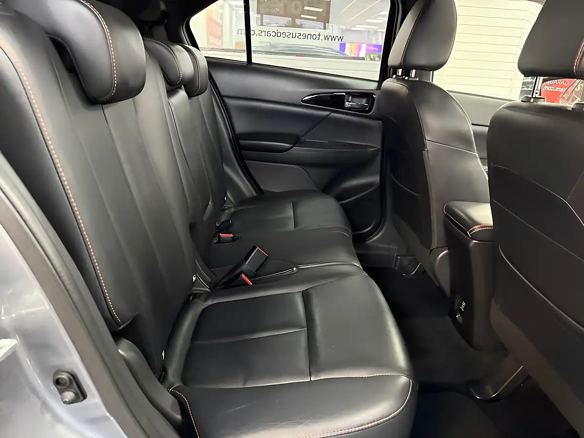Used 2018 Mitsubishi Eclipse Cross T 4 Atlantic Grey - Interior and Exterior details 5