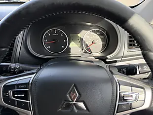 Used 2018 Mitsubishi L200 4Life White - Interior and Exterior details 11