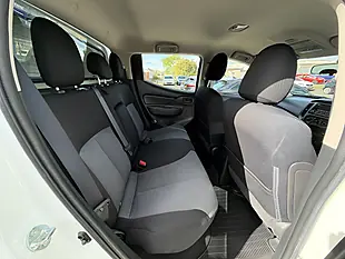 Used 2018 Mitsubishi L200 4Life White - Interior and Exterior details 4