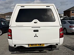 Used 2018 Mitsubishi L200 4Life White - Interior and Exterior details 7