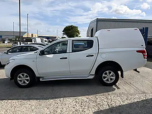 Used 2018 Mitsubishi L200 4Life White - Interior and Exterior details 9