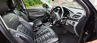 Used 2018 Mitsubishi L200 Barbarian Black - Interior and Exterior details 9