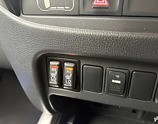 Used 2018 Mitsubishi L200 Barbarian Blue - Interior and Exterior details 15
