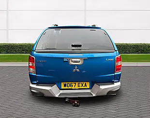 Used 2018 Mitsubishi L200 Barbarian Blue - Interior and Exterior details 6