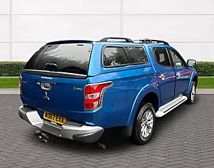 Used 2018 Mitsubishi L200 Barbarian Blue - Interior and Exterior details 7