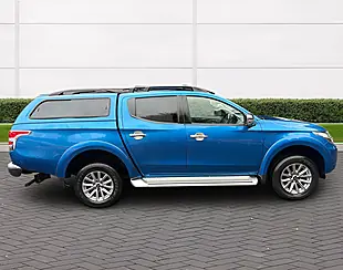 Used 2018 Mitsubishi L200 Barbarian Blue - Interior and Exterior details 8