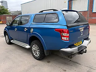 Used 2018 Mitsubishi L200 Barbarian Blue - Interior and Exterior details 4