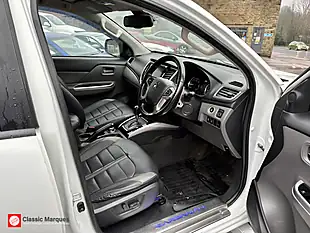 Used 2018 Mitsubishi L200 Barbarian Double Cab White - Interior and Exterior details 2
