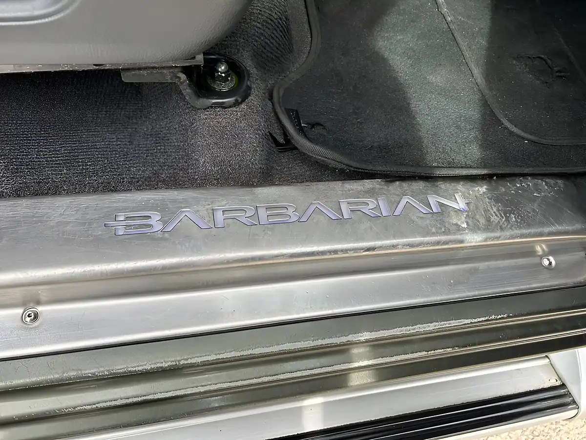Used 2018 Mitsubishi L200 Barbarian Green - Interior and Exterior details 10