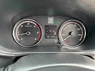 Used 2018 Mitsubishi L200 Barbarian Green - Interior and Exterior details 15