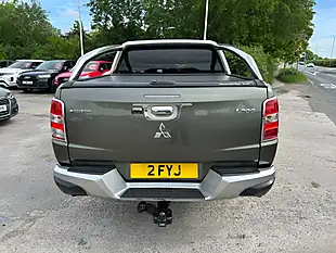 Used 2018 Mitsubishi L200 Barbarian Green - Interior and Exterior details 4