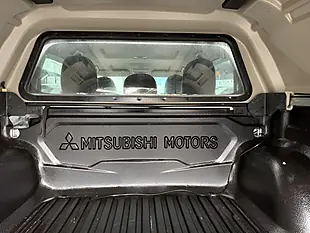 Used 2018 Mitsubishi L200 Barbarian Silver - Interior and Exterior details 19