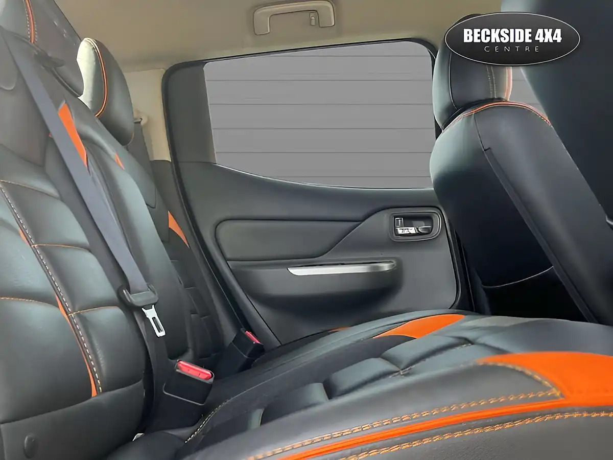 Used 2018 Mitsubishi L200 Barbarian Svp Ii Diamond Black - Interior and Exterior details 18