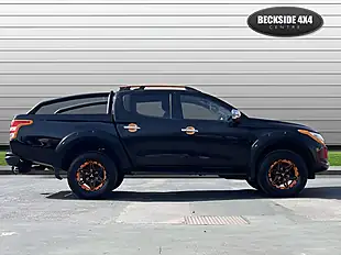 Used 2018 Mitsubishi L200 Barbarian Svp Ii Diamond Black - Interior and Exterior details 2
