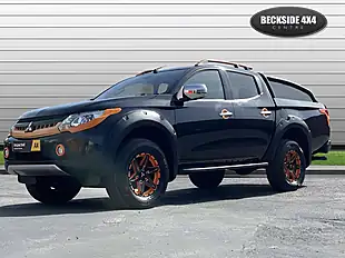 Used 2018 Mitsubishi L200 Barbarian Svp Ii Diamond Black - Interior and Exterior details 5