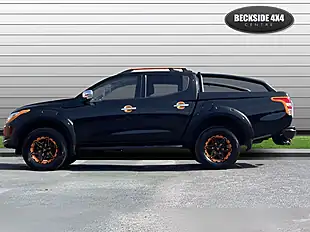 Used 2018 Mitsubishi L200 Barbarian Svp Ii Diamond Black - Interior and Exterior details 6