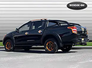 Used 2018 Mitsubishi L200 Barbarian Svp Ii Diamond Black - Interior and Exterior details 7