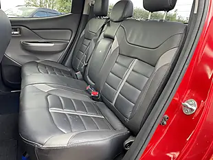 Used 2018 Mitsubishi L200 Dc Barbarian Red - Interior and Exterior details 12