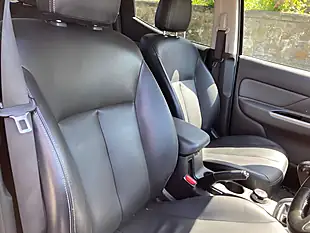 Used 2018 Mitsubishi L200 Dc Warrior Green - Interior and Exterior details 15