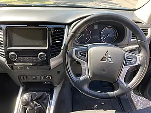 Used 2018 Mitsubishi L200 Dc Warrior Green - Interior and Exterior details 16