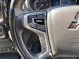Used 2018 Mitsubishi L200 Dc Warrior Green - Interior and Exterior details 18