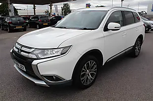 Used 2018 Mitsubishi Outlander 3 4WD White - Interior and Exterior details 5