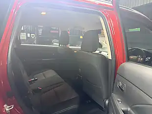 Used 2018 Mitsubishi Outlander 3 Red - Interior and Exterior details 18