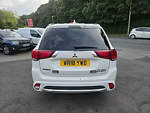Used 2018 Mitsubishi Outlander 3h Commercial Auto White - Interior and Exterior details 8