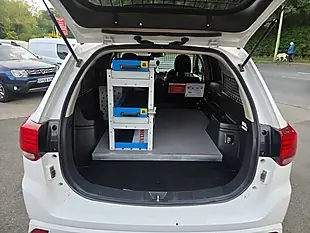 Used 2018 Mitsubishi Outlander 3h Commercial Auto White - Interior and Exterior details 9