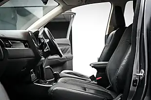 Used 2018 Mitsubishi Outlander 4 Atlantic Grey - Interior and Exterior details 16