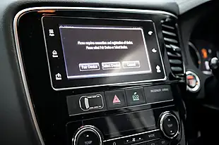 Used 2018 Mitsubishi Outlander 4 Atlantic Grey - Interior and Exterior details 18
