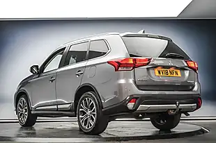 Used 2018 Mitsubishi Outlander 4 Atlantic Grey - Interior and Exterior details 7