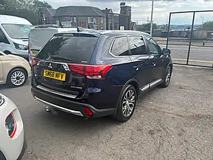 Used 2018 Mitsubishi Outlander 4 Blue - Interior and Exterior details 3