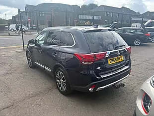 Used 2018 Mitsubishi Outlander 4 Blue - Interior and Exterior details 5