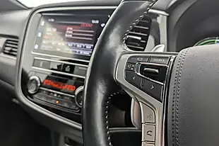 Used 2018 Mitsubishi Outlander 4h Grey - Interior and Exterior details 13