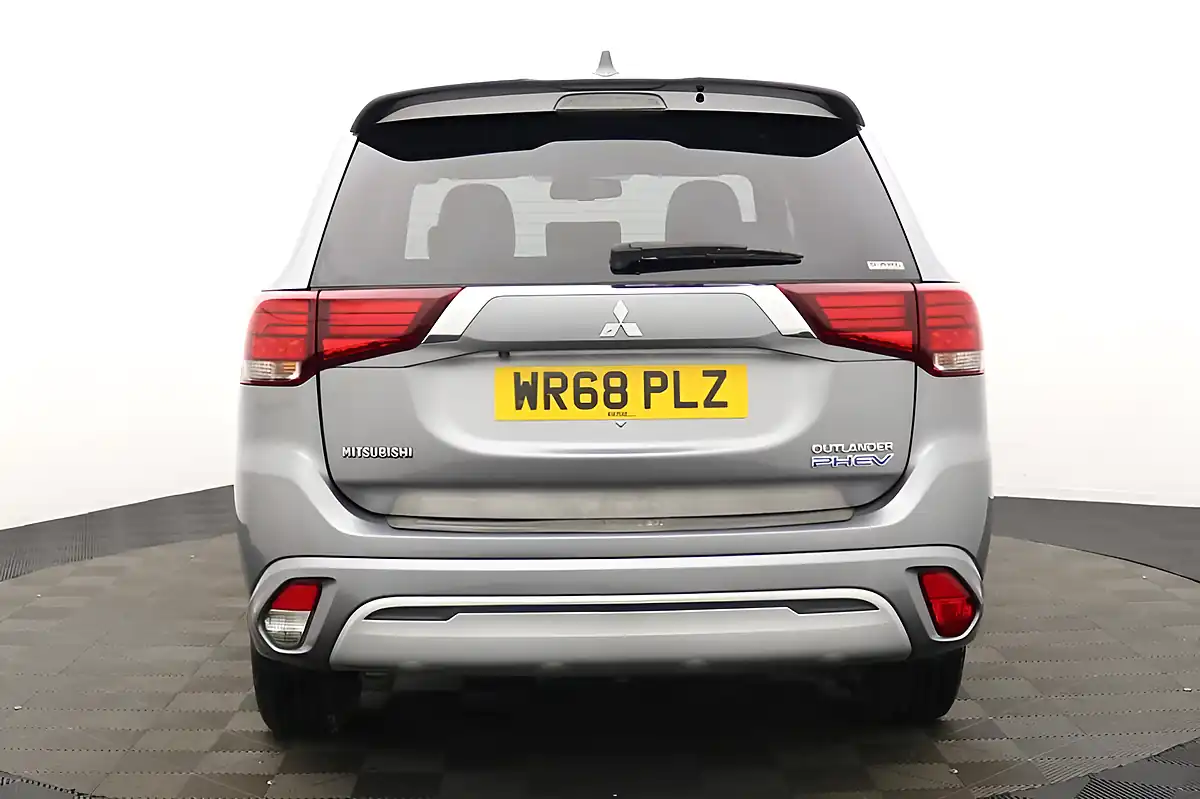 Used 2018 Mitsubishi Outlander 4h Grey - Interior and Exterior details 5
