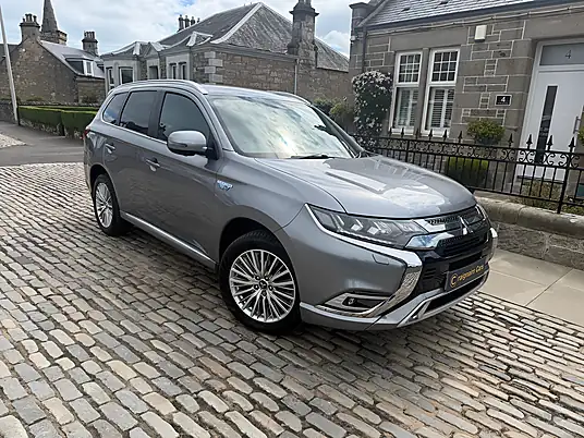2018 Mitsubishi Outlander 2.4h TwinMotor 13.8kWh
