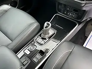Used 2018 Mitsubishi Outlander Black - Interior and Exterior details 14