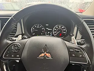 Used 2018 Mitsubishi Outlander Black - Interior and Exterior details 11