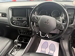 Used 2018 Mitsubishi Outlander Black - Interior and Exterior details 12